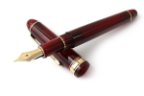 Platinum® #3776 Bourgogne and Gold Fountain Pens with 14 karat gold nib Platinum® #3776 Bourgogne and Gold Fountain Pens with 14 karat gold nib